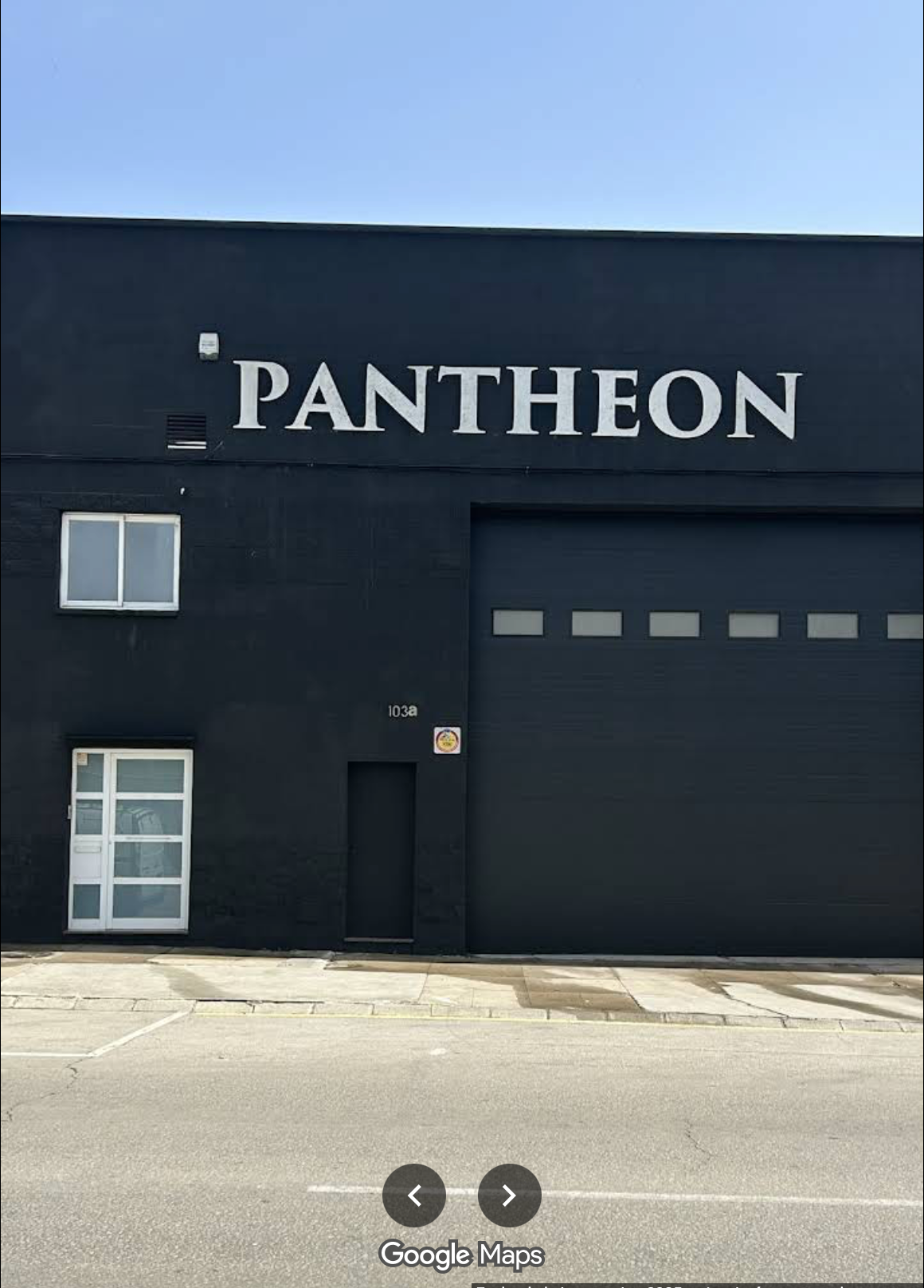 Fachada exterior de Pantheon Fitness en Banyoles